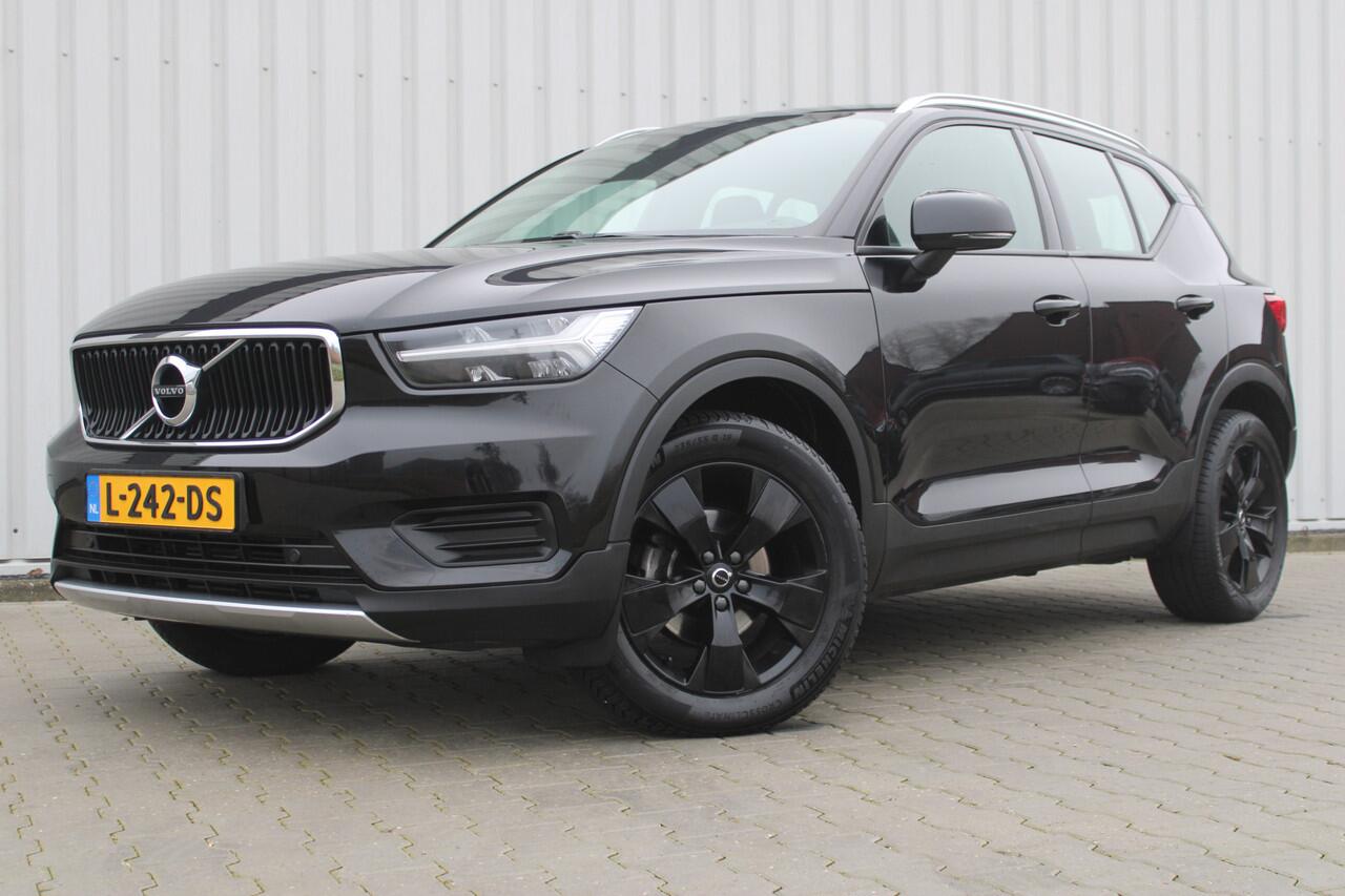 Volvo XC40 1.5 T2 Momentum | Incl. 12 maanden garantie | Apple CarPlay | Navigatie | Cruise control | Climate control | Parkeersonsoren | Lane assist |