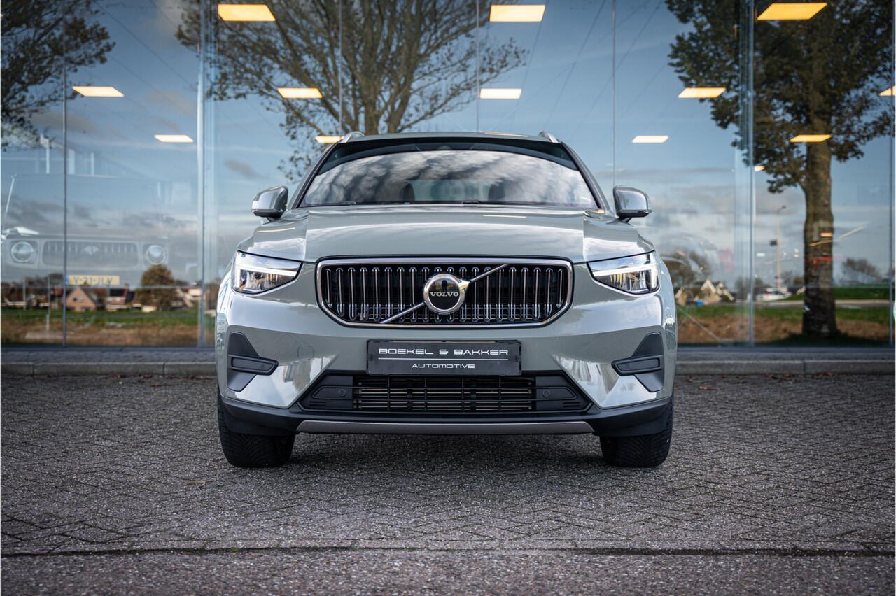 Volvo XC40 T4 Recharge Core Bright ** Camera ** Stuurverwarming **