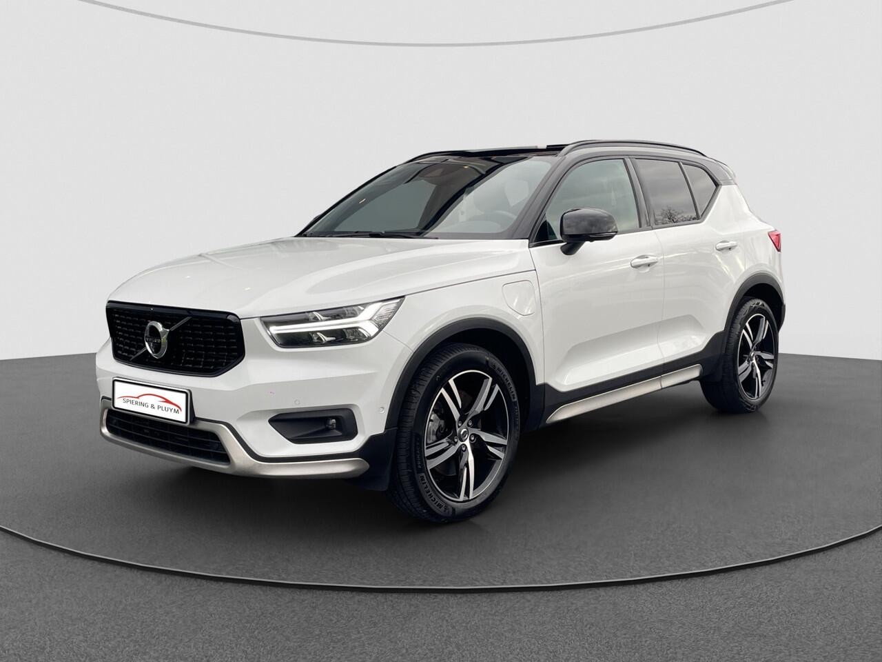 Volvo XC40 1.5 T5 Recharge R-Design | Pano | Leder | Elek klep | D.hoek | Carplay