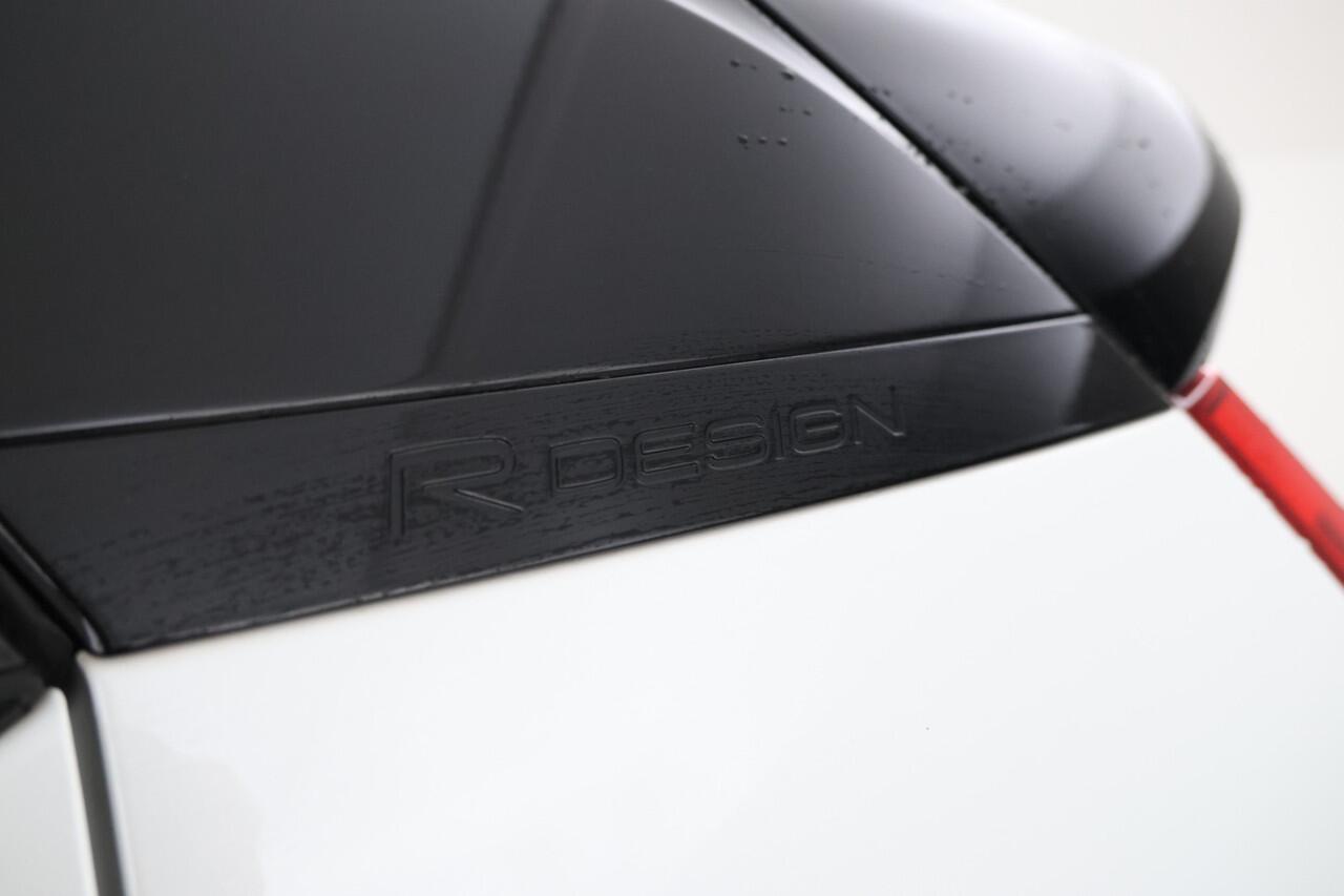 Volvo XC40 1.5 T5 Twin Engine Inscription navigatie, climate, Trekhaak elektr. lmv