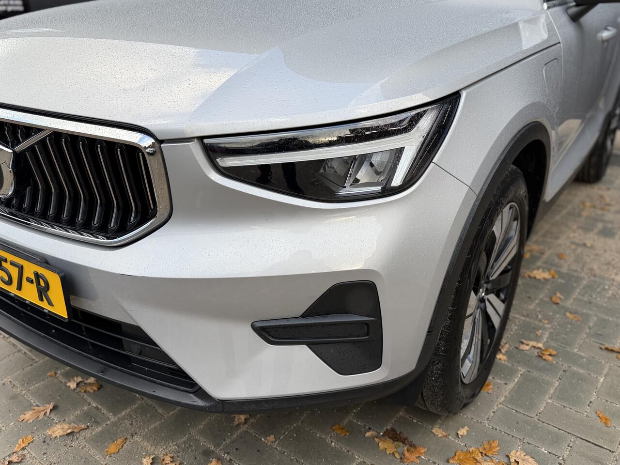 Volvo XC40 1.5 T4 Plug-in hybrid Core Bright 19 inch | Camera | Elektrische stoelen