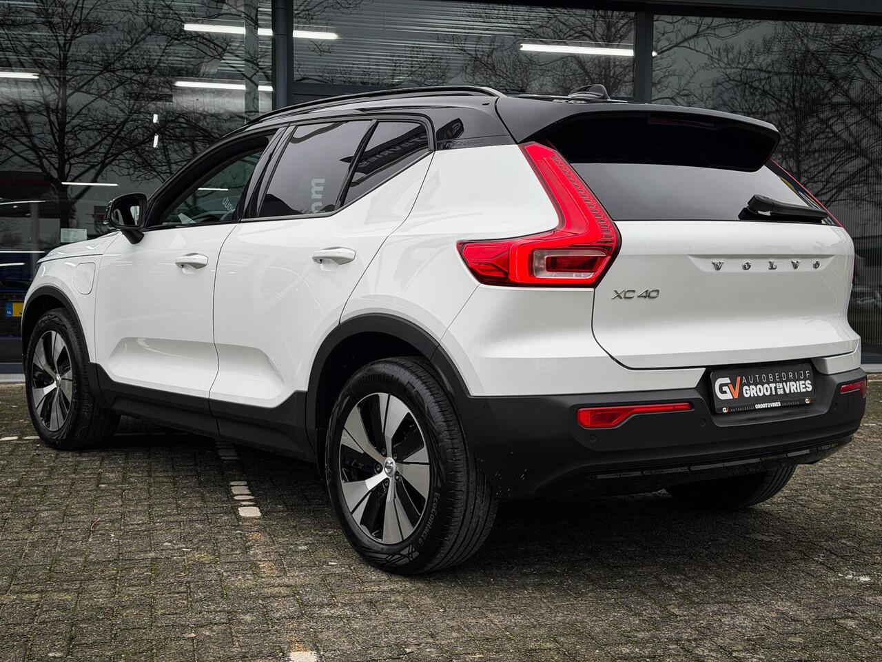 Volvo XC40 1.5 T5 Recharge R-Design Expression Panorama|360 camera|Trekhaak|Winterpack