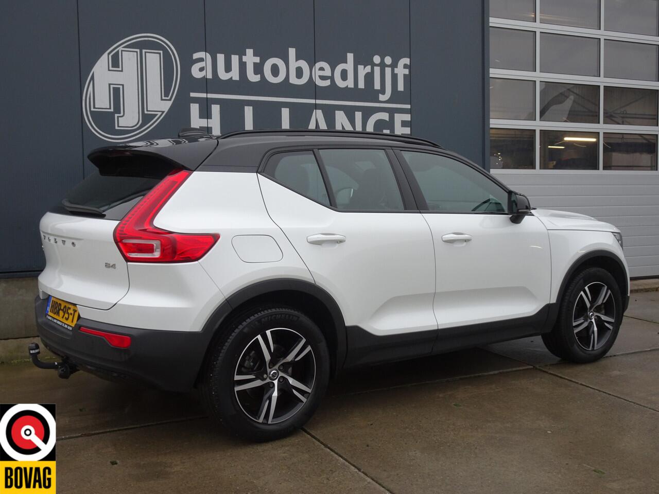 Volvo XC40 2.0 B4 R-Design