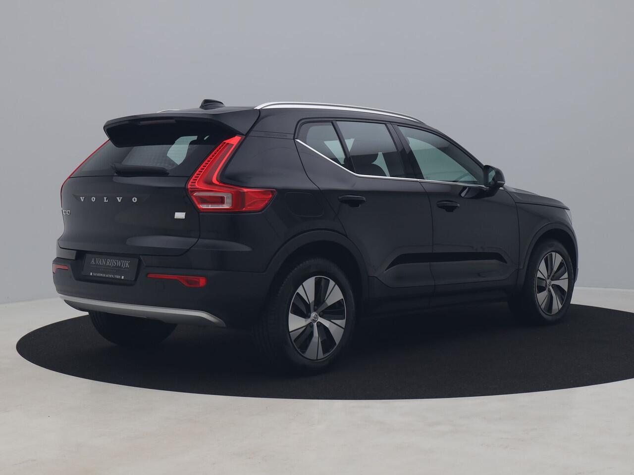 Volvo XC40 1.5 T4 Recharge Inscription Expression | CAMERA | KEYLESS