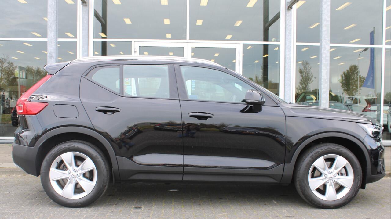 Volvo XC40 B3 Automaat Core | Camera | AppleCarplay | El. Voorstoelen | Parkeersensoren V+A | DAB |