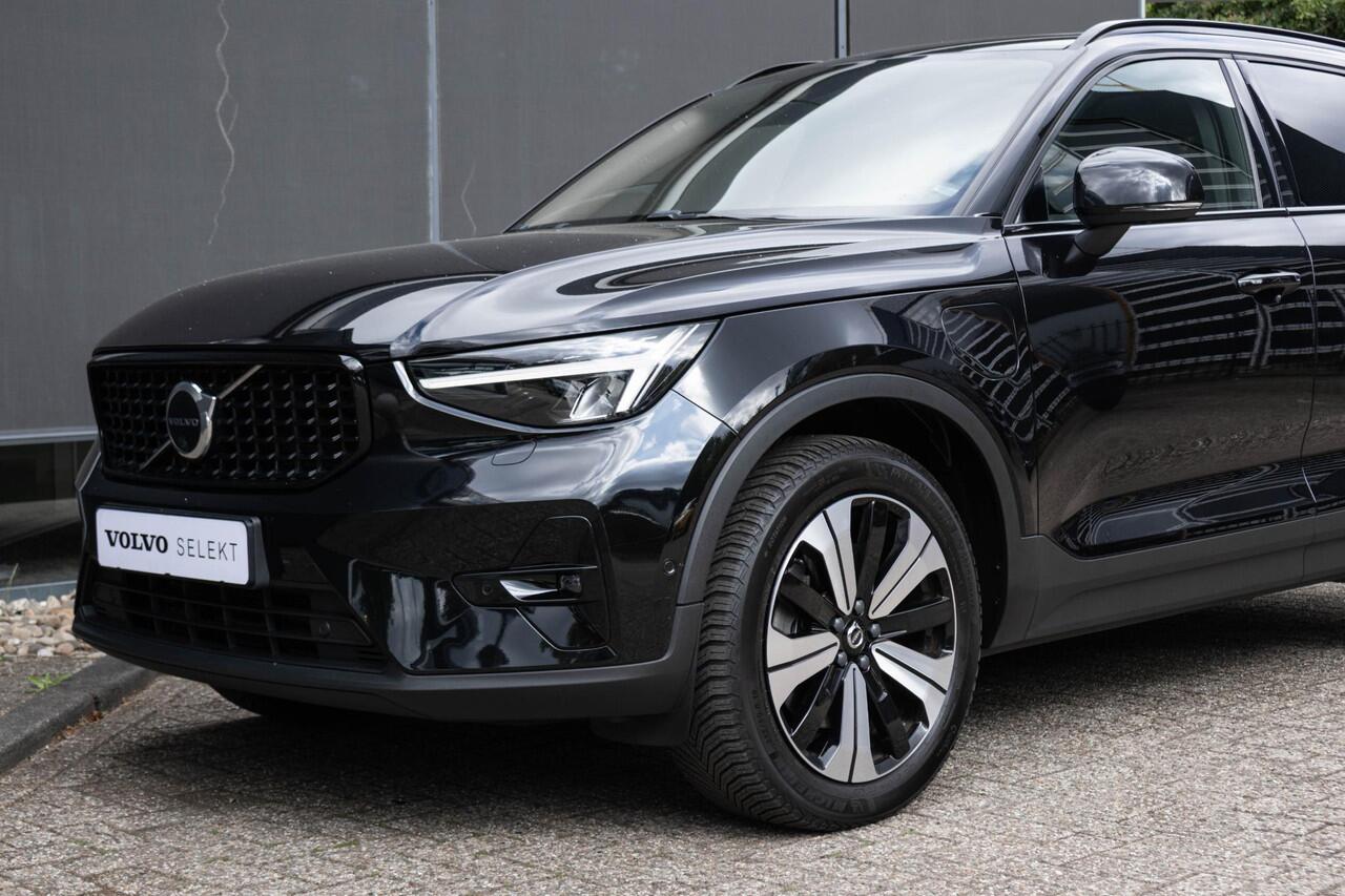 Volvo XC40 T5 Recharge Inscription | Elektrisch schuif-/kanteldak | Lederen bekleding | Harman Kardon Premium Sound | Draadloze telefoonlader | All-Season banden | Elektrische stoelverstelling |