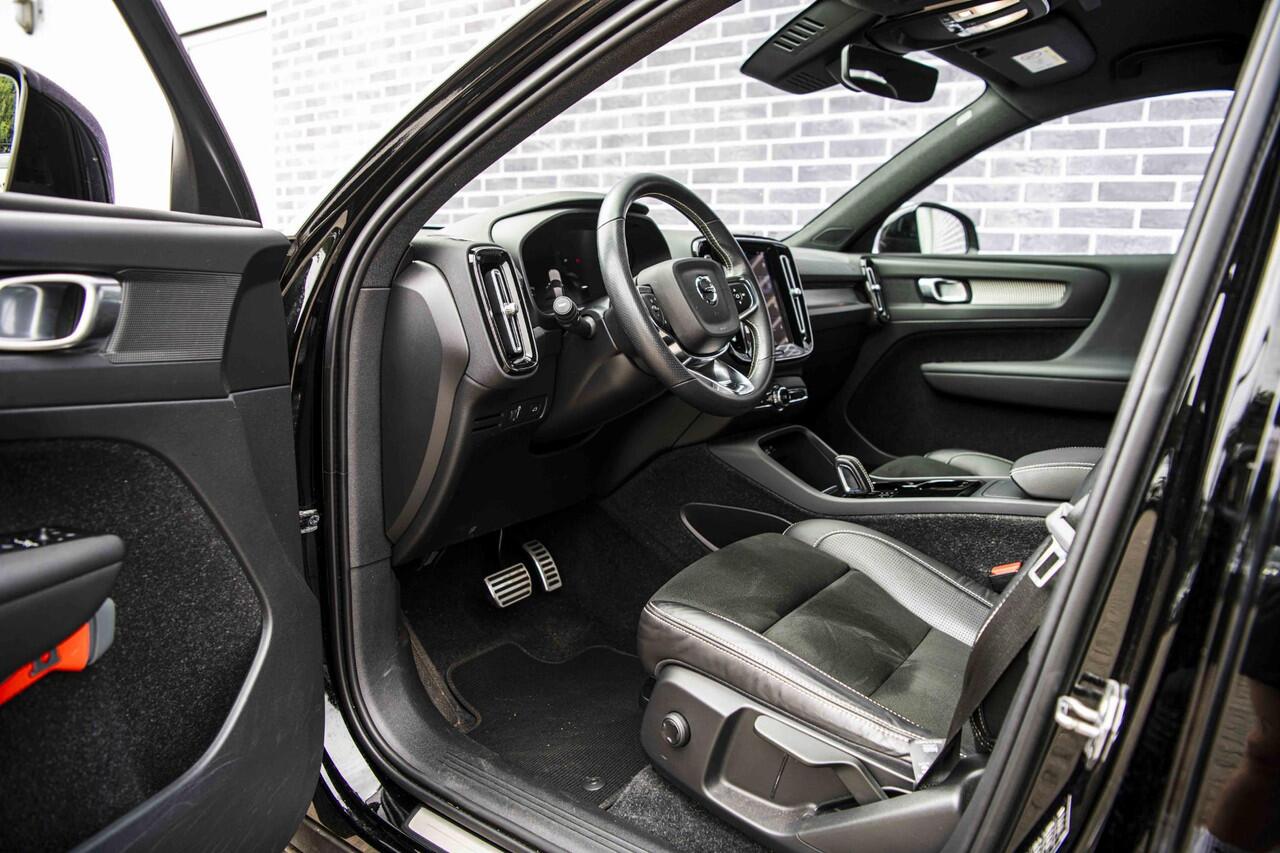 Volvo XC40 Recharge P8 AWD 78 kWh R-Design | Adaptieve Cruise Control | Stuur-/Stoelverwarming | Getint Glas | Keyless | Camera | Carplay | BLIS |