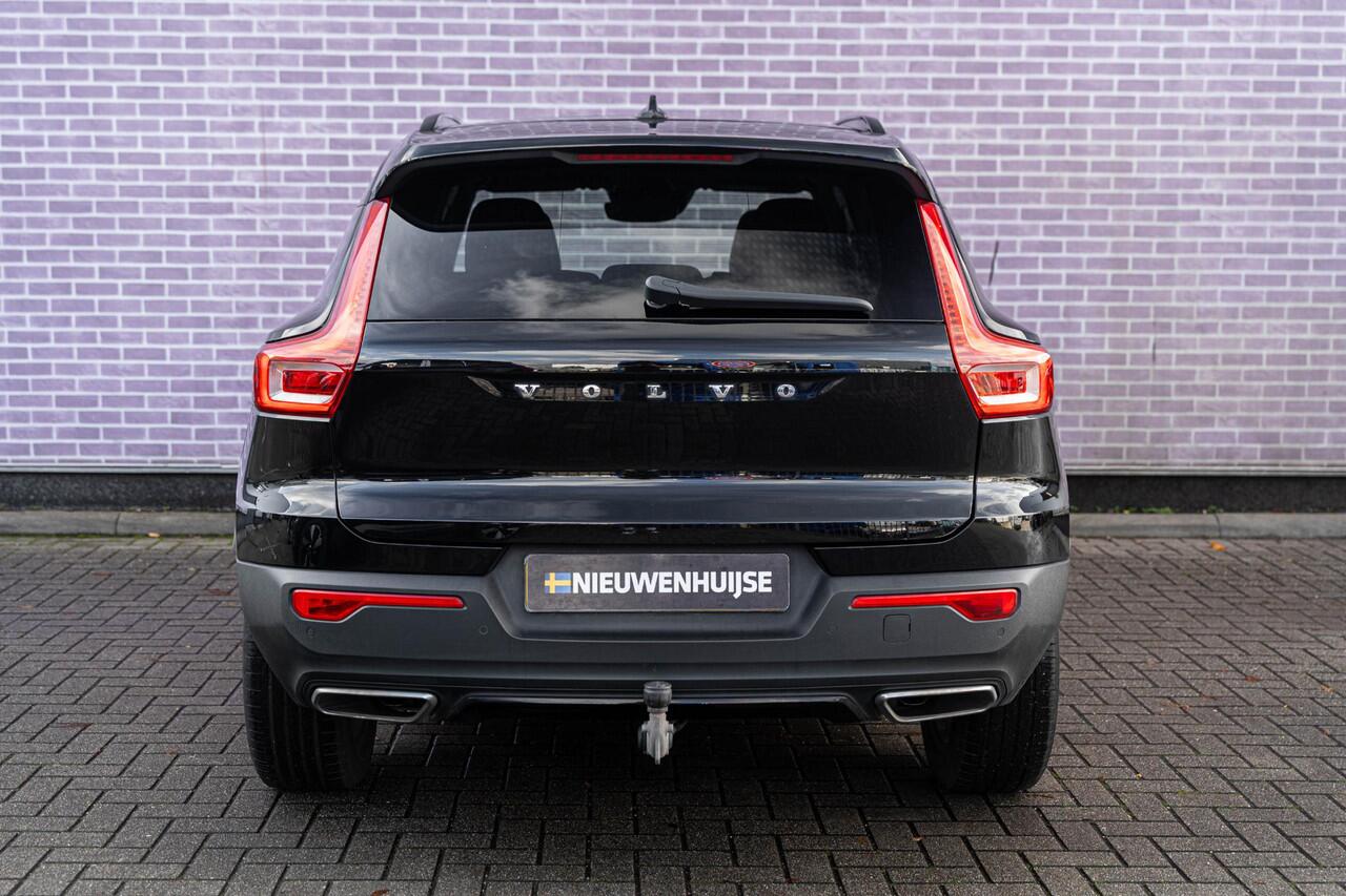 Volvo XC40 1.5 T5 Twin Engine Inscription | Schuif- / Kanteldak | Getint Glas | Parkeer Camera | Parkeersensoren Voor + Achter | Stoel - / Stuurverwarming | Cruise Control | Volvo On Call |