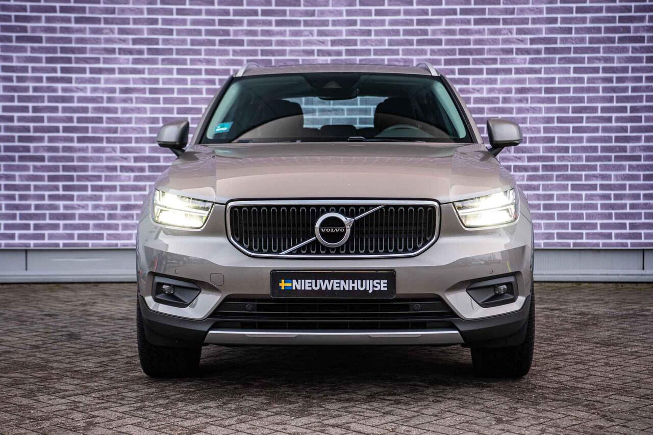Volvo XC40 1.5 T2 Business Pro | Adaptieve Cruise Control | Panoramadak | Lederen Bekleding | Climate Pack | Parkeer Pakket |