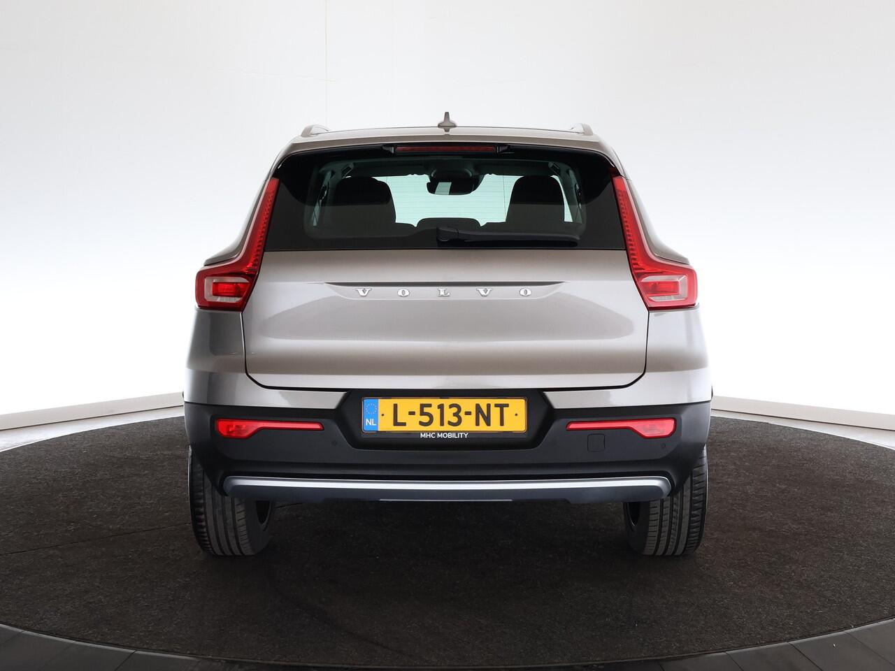Volvo XC40 1.5 T5 Recharge Inscription Expression | Stoelverwarming | Camera | PDC |*