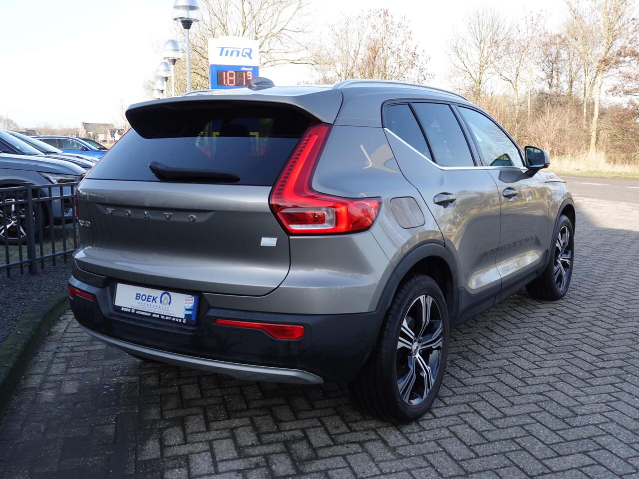 Volvo XC40 1.5 T4 Recharge Inscription Expr. NAVI | PDC V+A | ADAPT. CRUISE + PILOT ASSIST