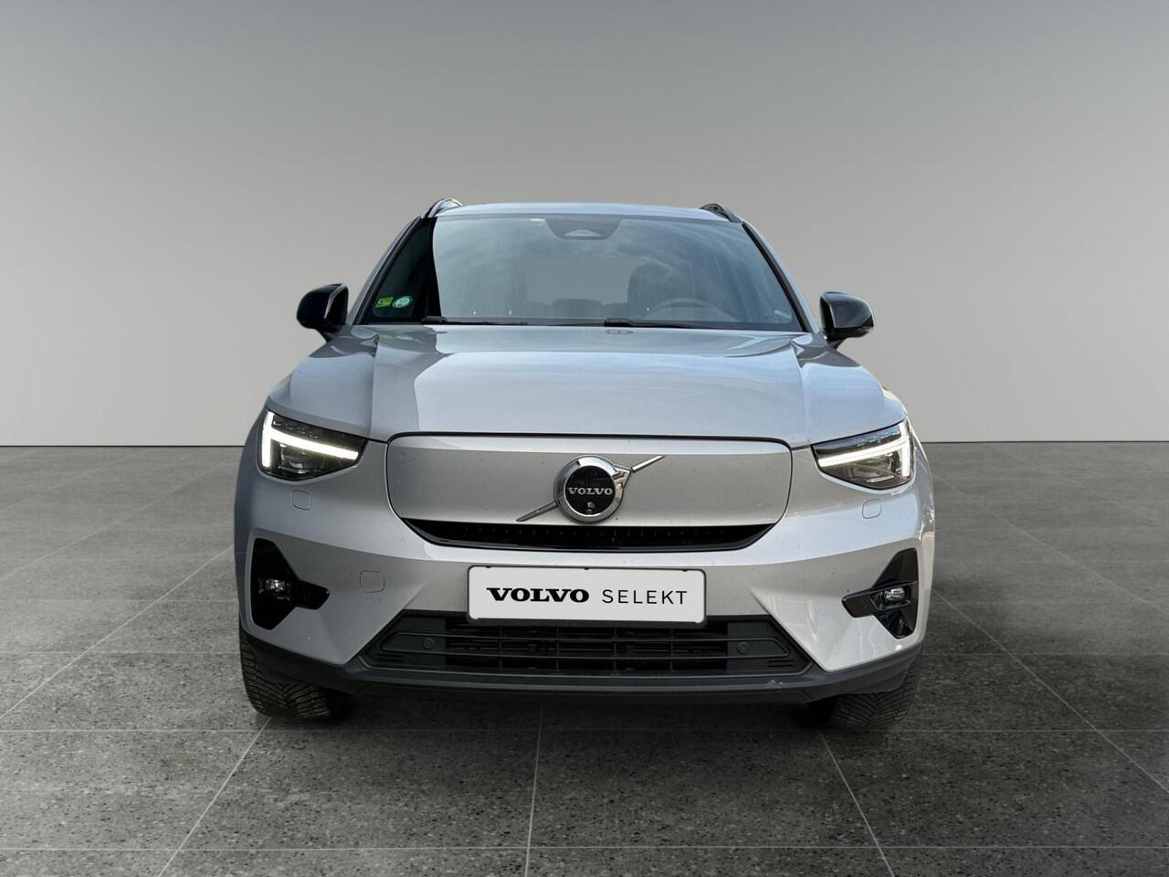 Volvo XC40 Recharge Twin Ultimate 82 kWh | Panoramadak | Harman/Kardon | Stoelverwarming | 360 graden camera |