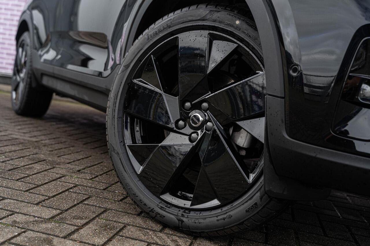 Volvo XC40 2.0 B3 Plus Black Edition | Google | Stuur-/Stoelverwarming | Pixel LED Koplampen | 360 Camera | Adaptieve Cruise | Getint Glas | BLIS | 20" LM