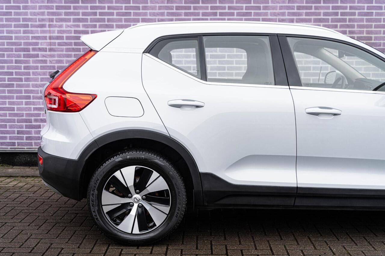 Volvo XC40 Plug-in Hybrid T5 Inscription Expression | Navigatie | Cruise Control | DAB+ radio | 2-zone climate control | Apple Carplay / Android Auto | Volvo On Call | Keyless |
