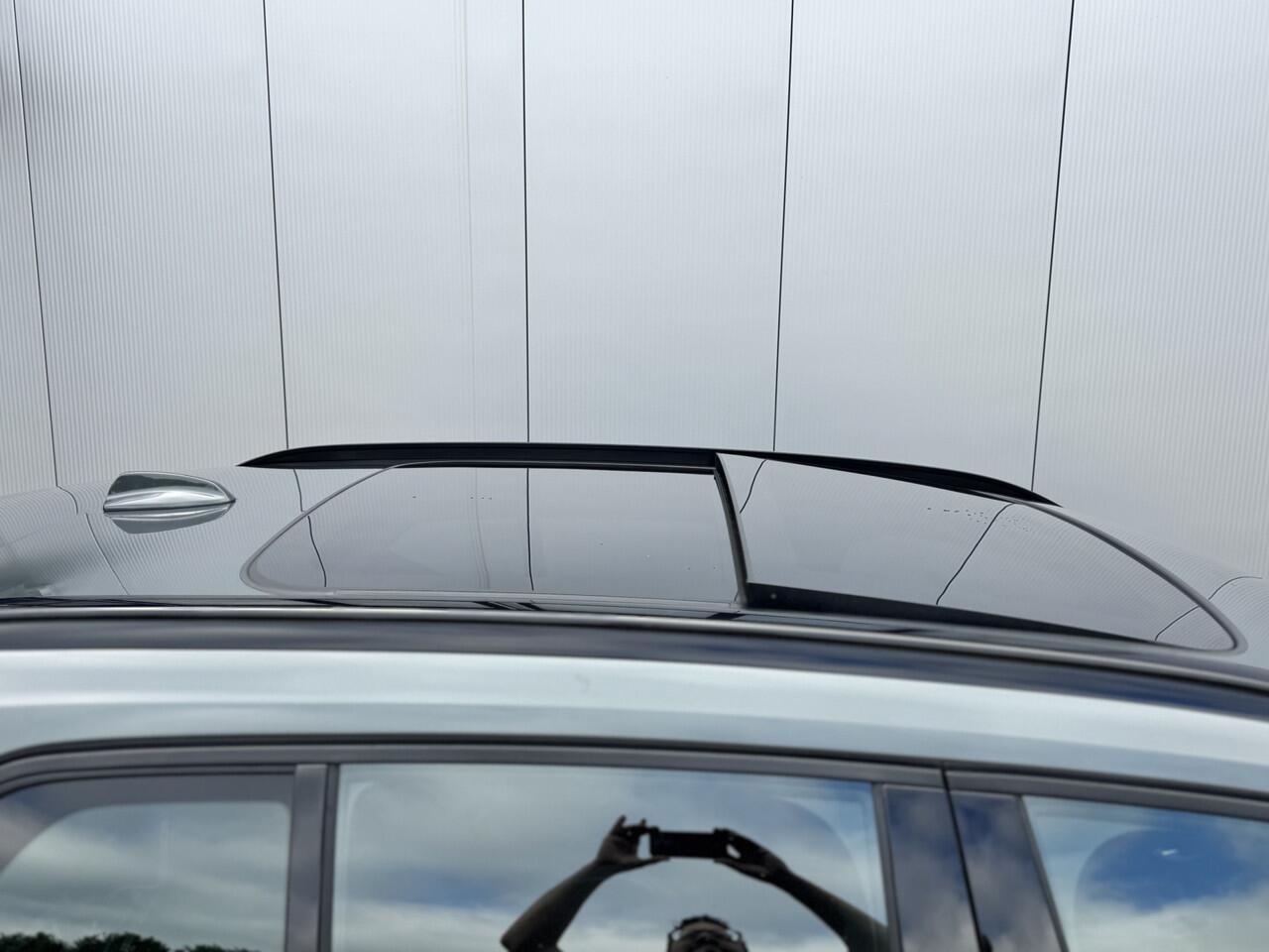 Volvo XC40 2.0 B4 Automaat Plus Dark Lounge | 20'' Wielen | Forest Lake