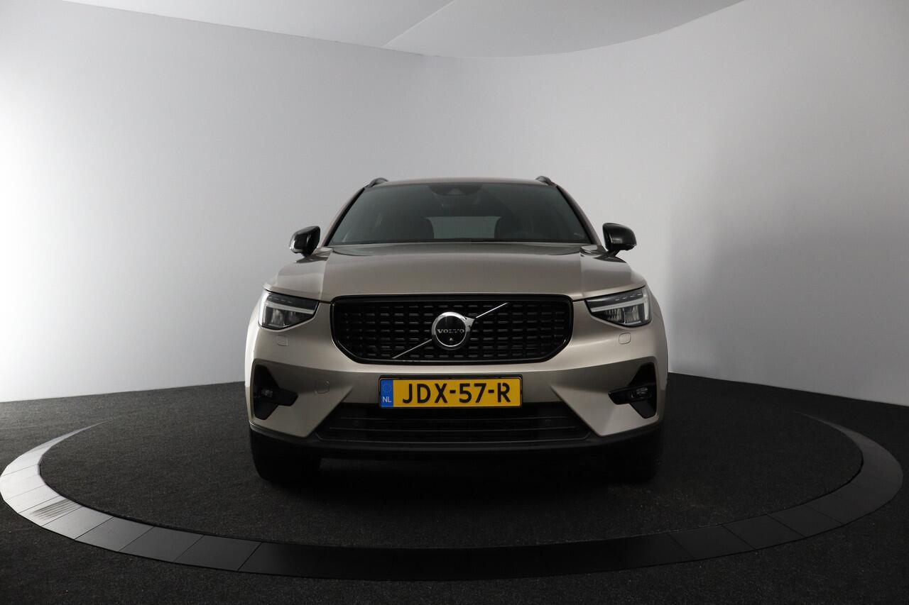 Volvo XC40 1.5 T4 Plus Dark | 360 Camera | Navigatie |