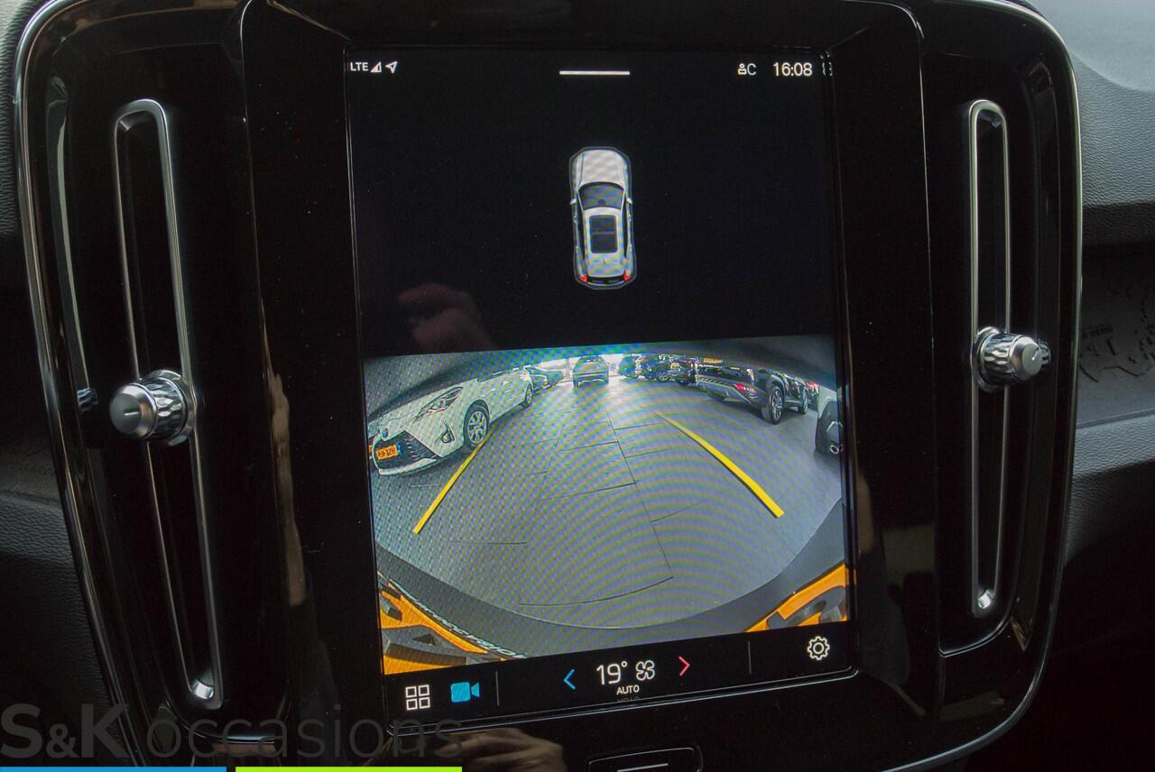 Volvo XC40 Recharge Plus