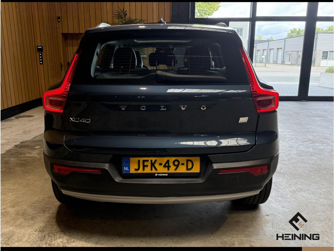 Volvo XC40 1.5 T5 Recharge Inscription Expression Navi. Panoramadak. Apple-carplay. Harman/kardon