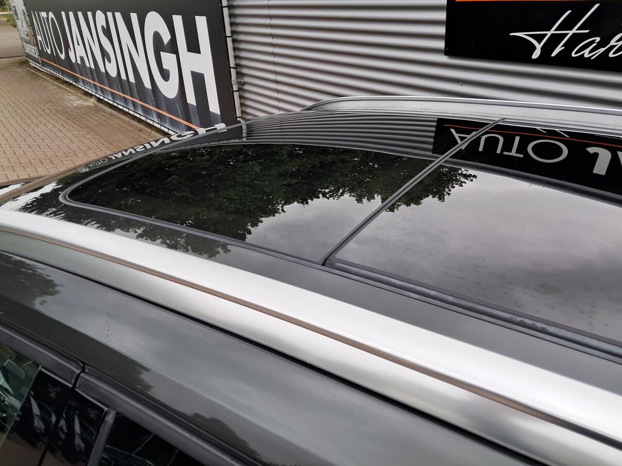 Volvo XC40 2.0!! 4 Cylinder!! T4 Inscription Automaat met Schuif/kanteldak! 1800 kg trekgewicht! | Clima | Cruise | Vol lederen bekleding! | Navigatie | Memory chairs | RIJKLAARPRIJS INCL 12 MAANDEN GARANTIE EN BEURT