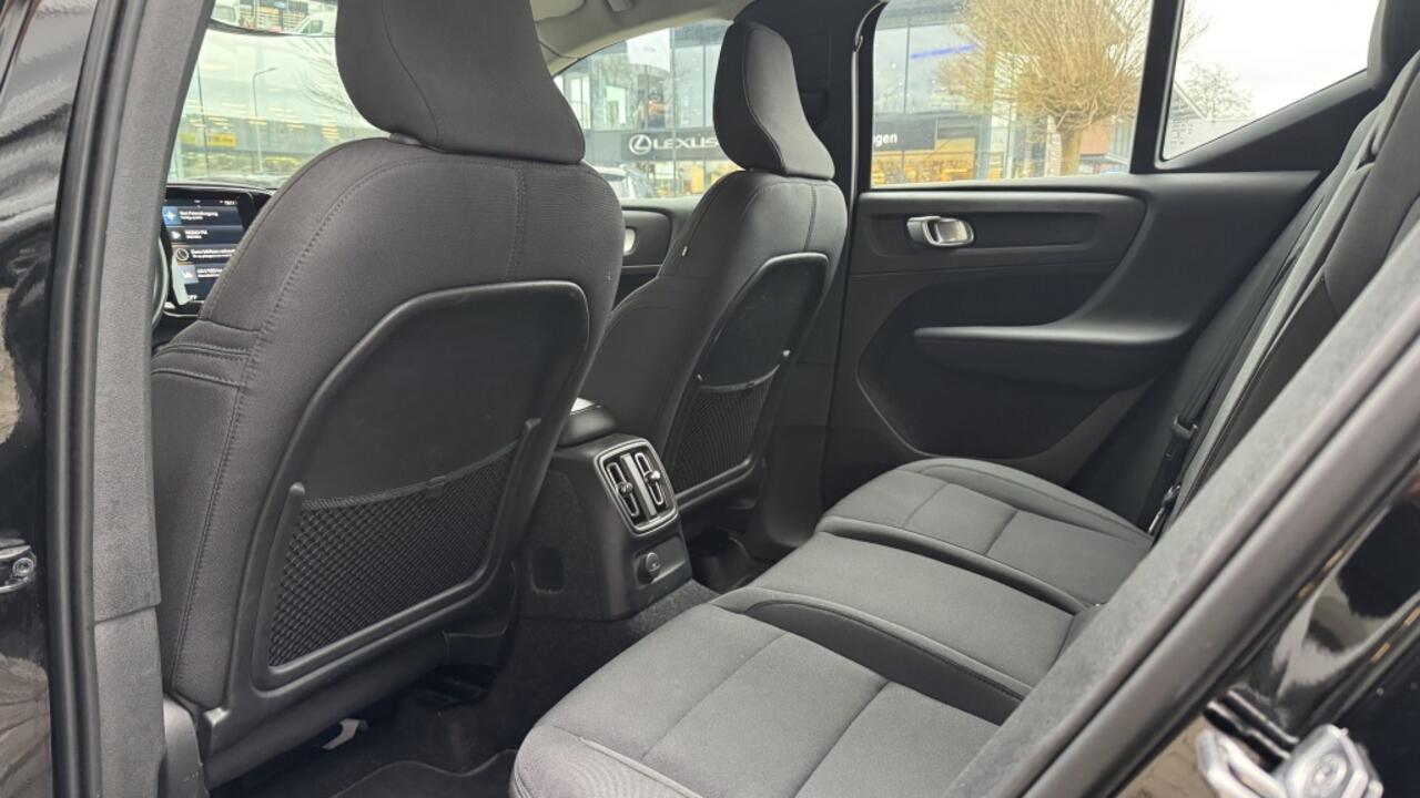 Volvo XC40 1.5 T4 Rech Inscr. Navi