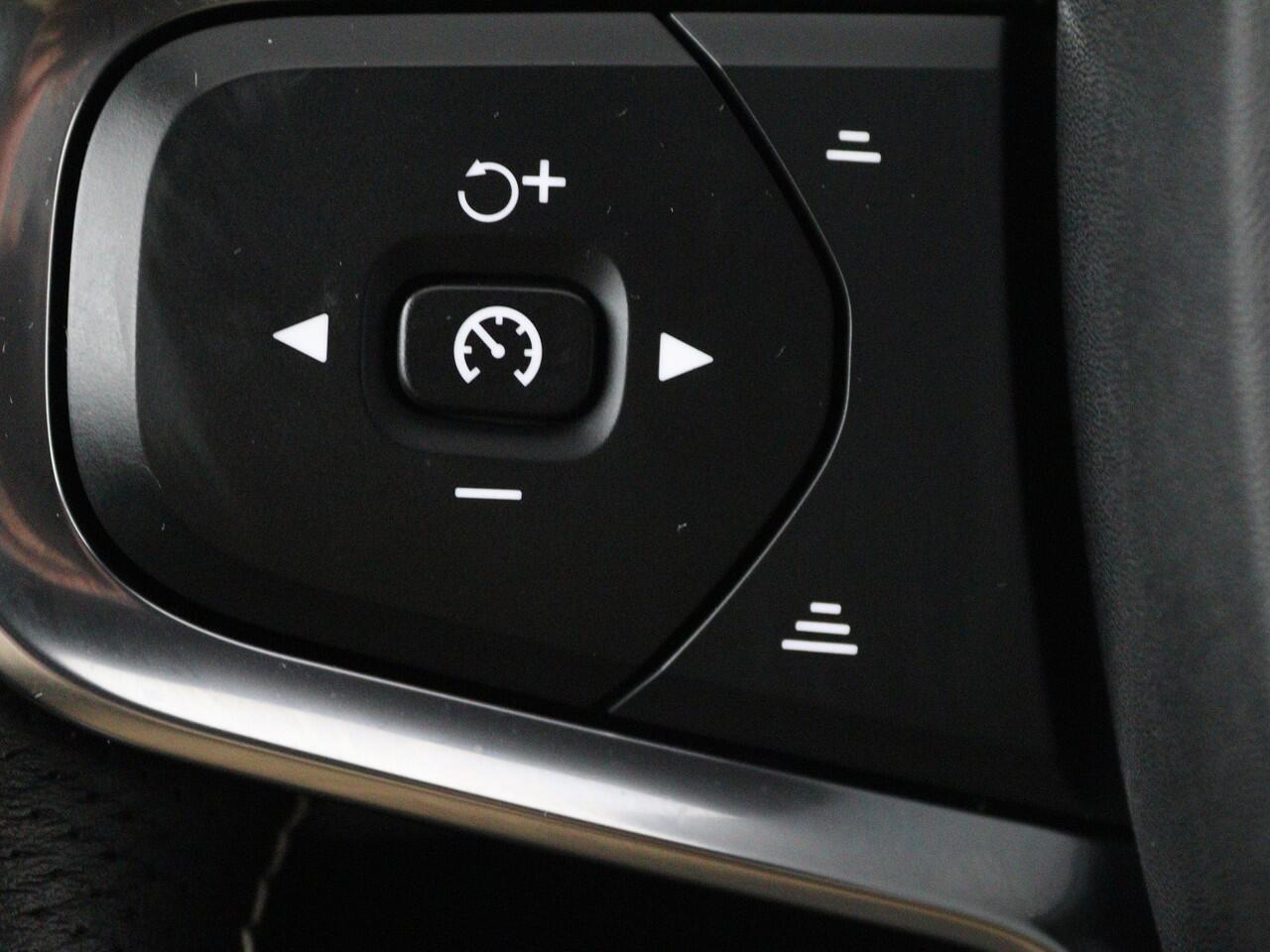 Volvo XC40 1.5 T5 Recharge Inscription Panoramadak | R-Design | PHEV | Lounge Pack