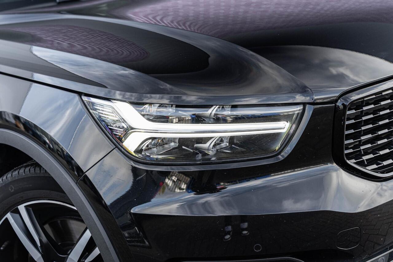 Volvo XC40 1.5 T5 Twin Engine Inscription | Schuif- / Kanteldak | Getint Glas | Parkeer Camera | Parkeersensoren Voor + Achter | Stoel - / Stuurverwarming | Cruise Control | Volvo On Call |