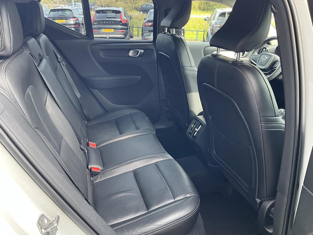 Volvo XC40 1.5 T2 Momentum