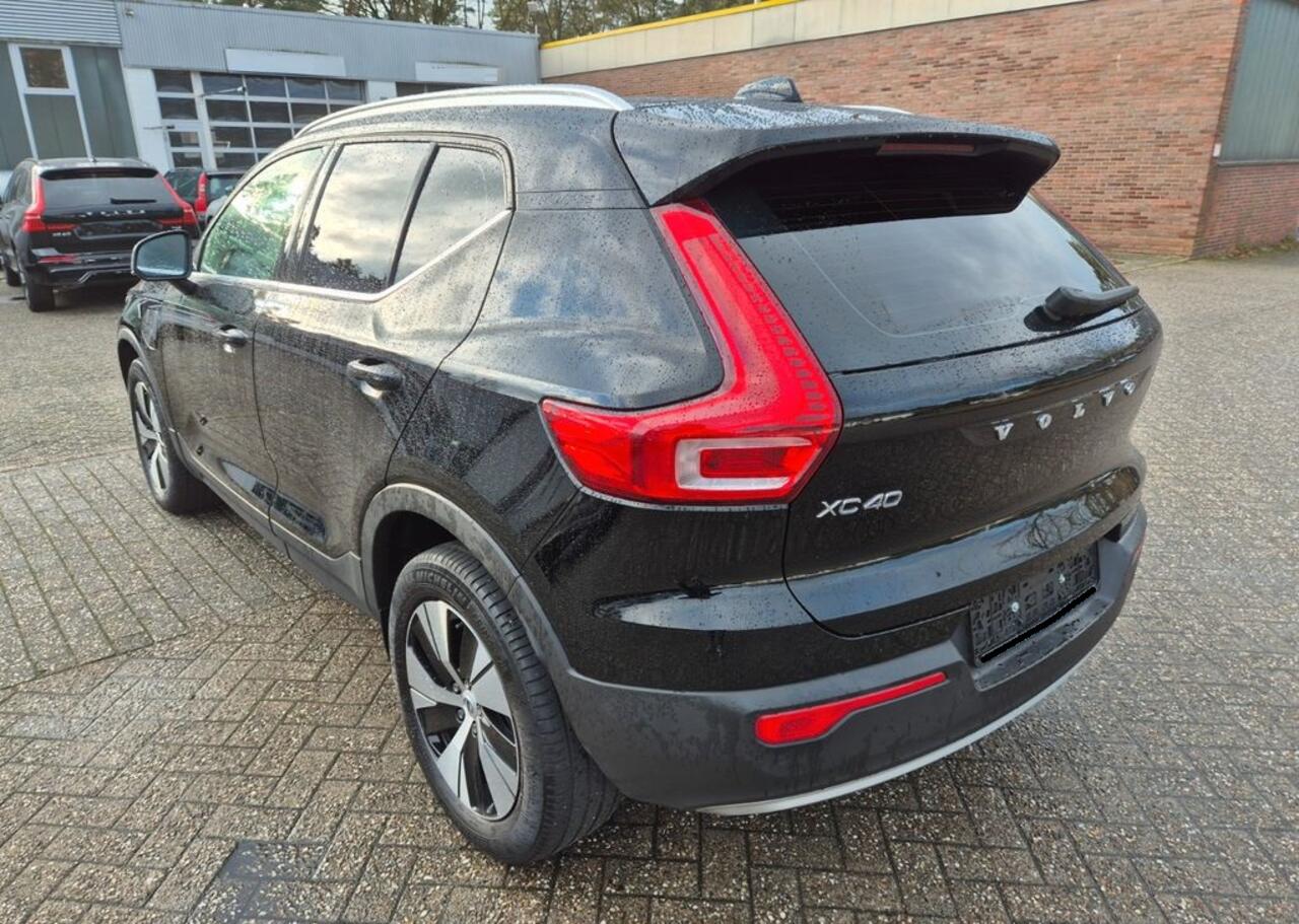 Volvo XC40 1.5 T4 Recharge Inscription Expression LED Camera Stoelverwarming Stuurverwarming 18 Inch