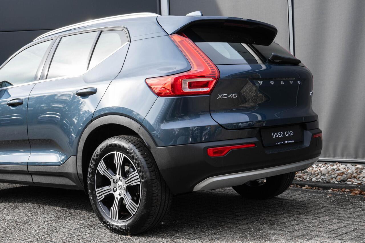 Volvo XC40 T2 Inscription | Parkeercamera | Fullmap Navigatie | Verwarmbare voorstoelen en Stuurwiel | Lederen bekleding | Semi Elektrische Trekhaak | BLIS | Adaptieve Cruise Control |