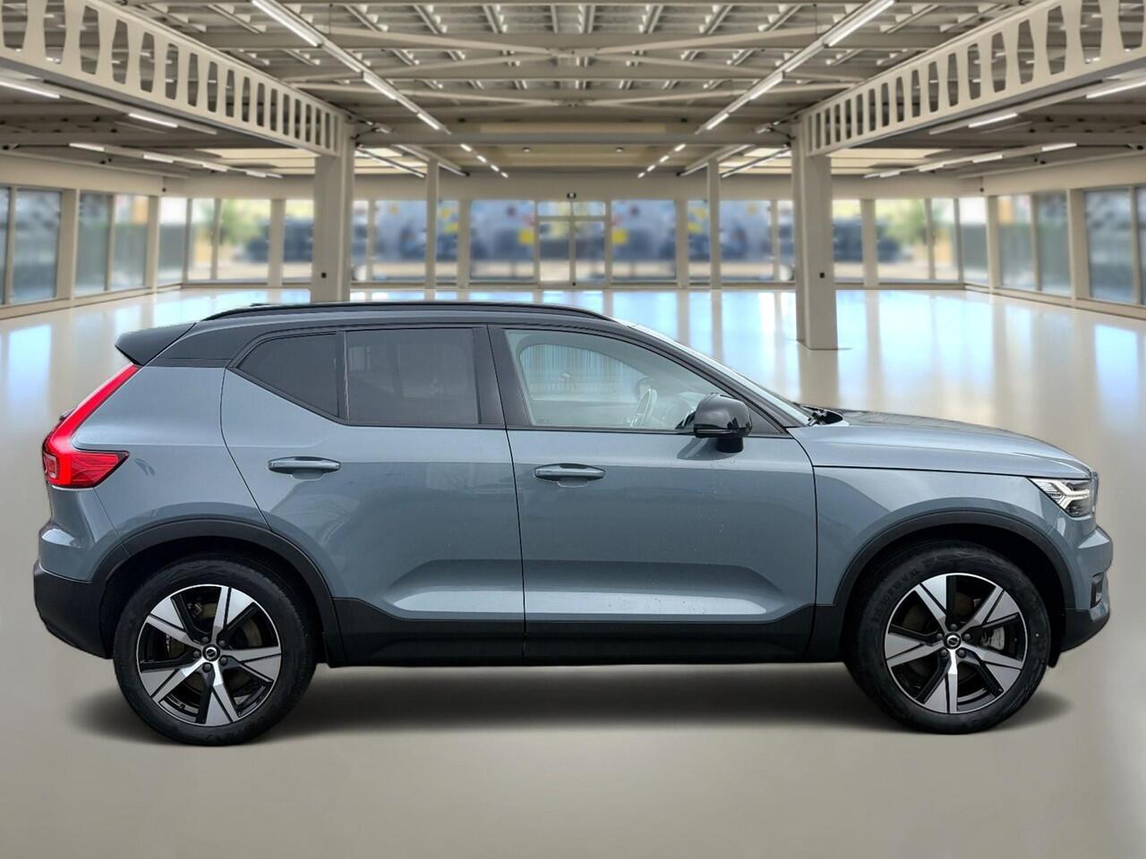 Volvo XC40 Recharge P8 AWD R-Design Trekhaak/Pack audio/ garantie/Soh 92.7 %
