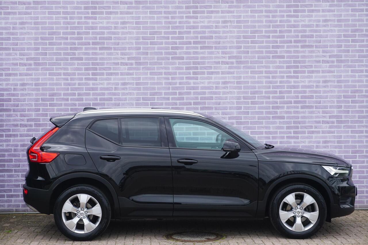 Volvo XC40 1.5 T3 Momentum Pro | Panorama-schuifdak | Camera | Harman & Kardon | LED Koplampen | Zwarte Hemel |