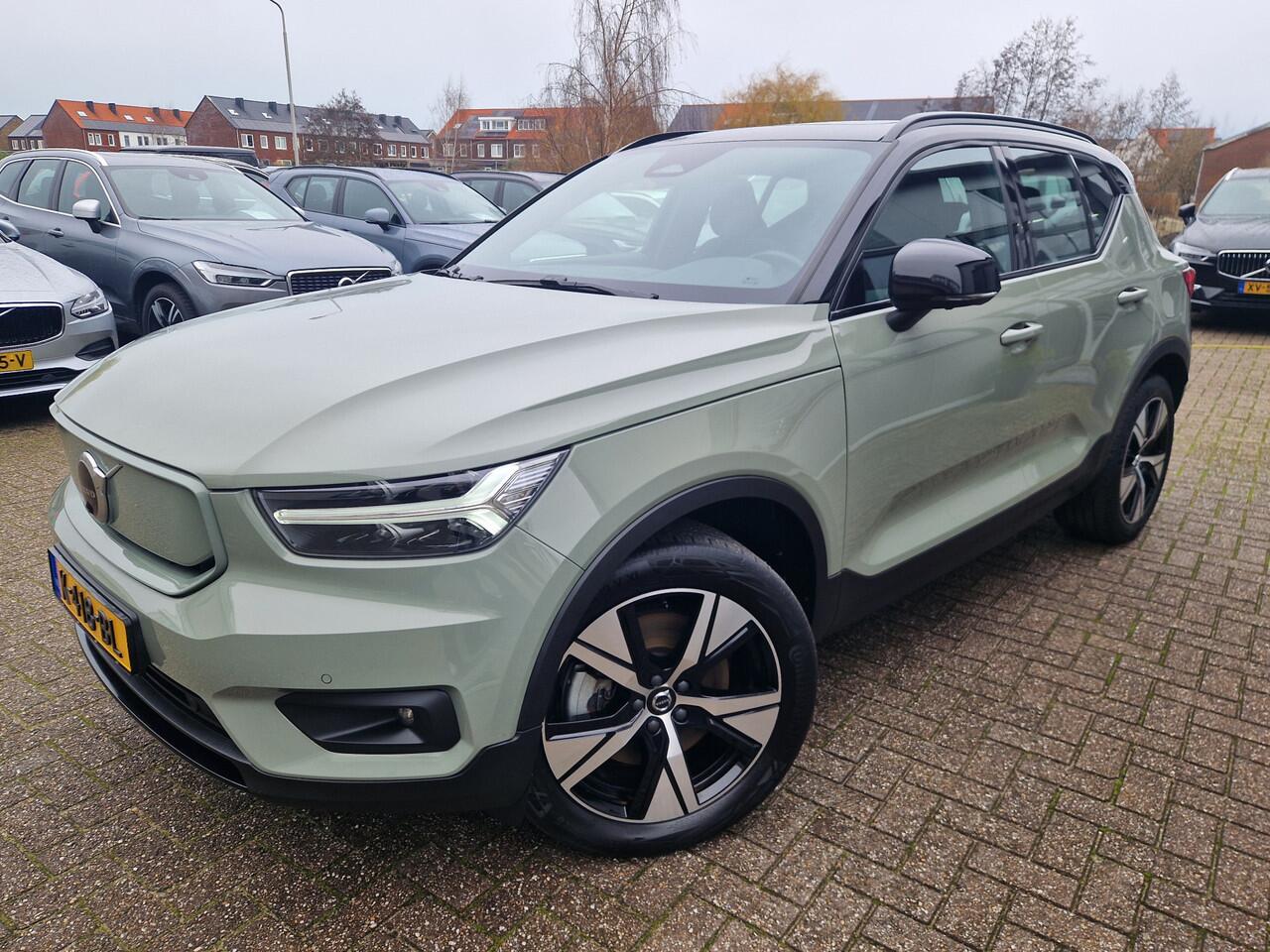 Volvo XC40 Recharge P8 AWD R-Design Panoramadak | Harman Kardon