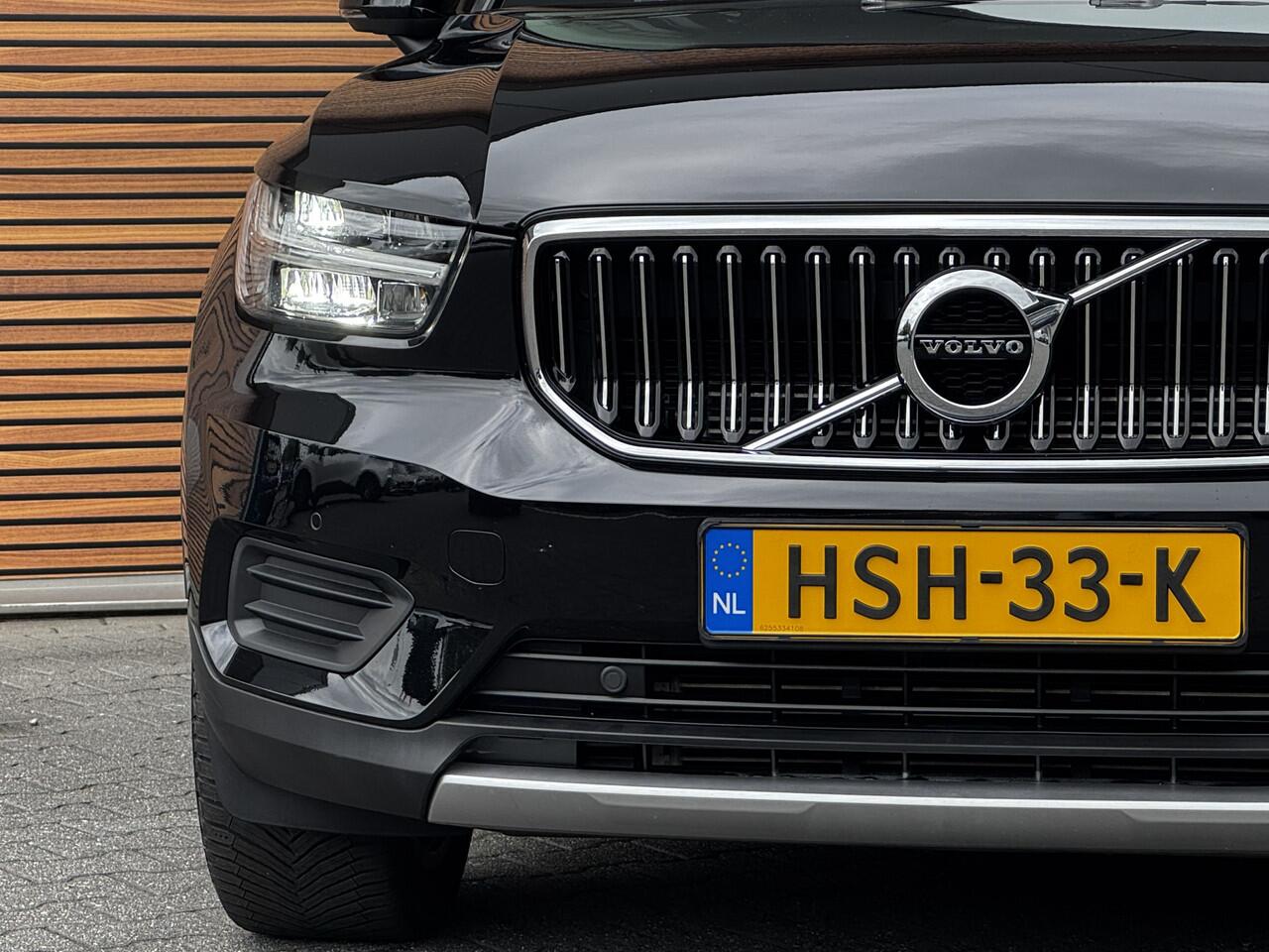 Volvo XC40 1.5 T4 Recharge Inscription PDC v+a / Camera / Navigatie / Carplay / 19 'lm velg