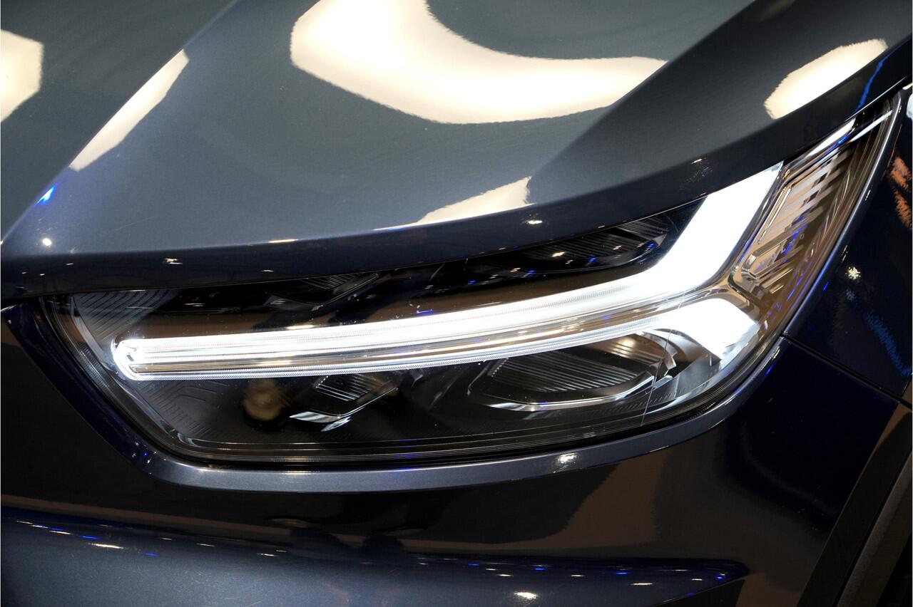 Volvo XC40 1.5 T5 193kW/262pk DCT7 Recharge Inscription PANORAMADAK + HARMAN/KARDON + NAPPALEER + EL.STOEL MET MEMORY + STOEL-&STUURVERWARMING + ADAPT.CRUISE + LANE ASSIST + NAVI SENSUS + KEYLESS ENTRY&GO + EL.TREKHAAK + CAMERA + PARKSENSOREN V&A + 19" LM-VELGEN!!