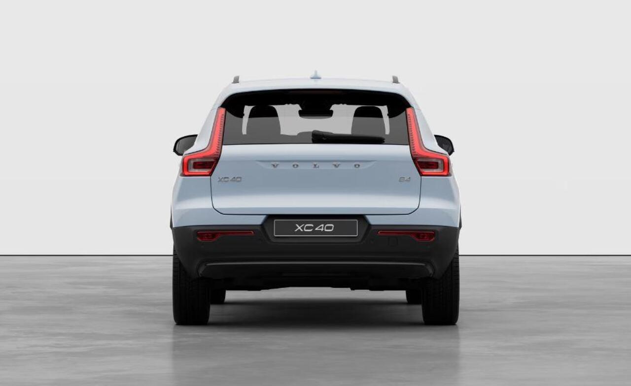 Volvo XC40 B4 211PK Automaat Plus Dark / Navigatie / Camera / Stuur-Stoelverwarming / Adaptieve Cruisecontrol / Harman Kardon / Elektrische best.stoel met geheugen / Connect Microtech-Nubuck / Extra getint glas