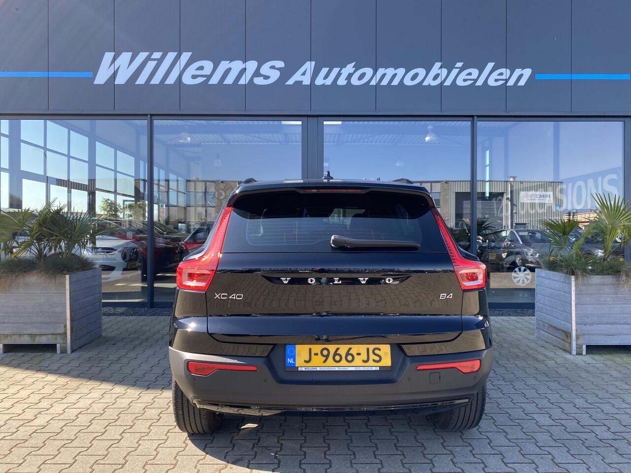 Volvo XC40 2.0 B 4 R-Design Stoelverwarming, Camera & App-Connect