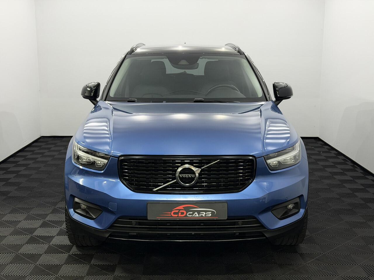 Volvo XC40 1.5 T4 Recharge R-Design Expression Leder, Camera, Navi, Harman/Kardon, Winterpakket, Cruise control adaptief, Elektrische achterklep