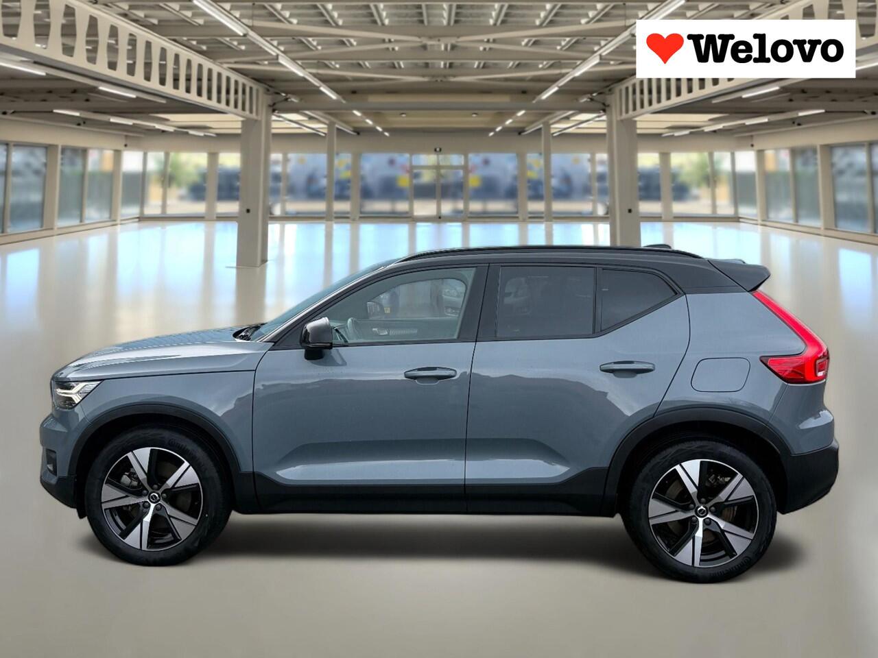 volvo-xc40-recharge-p8-awd-r-design