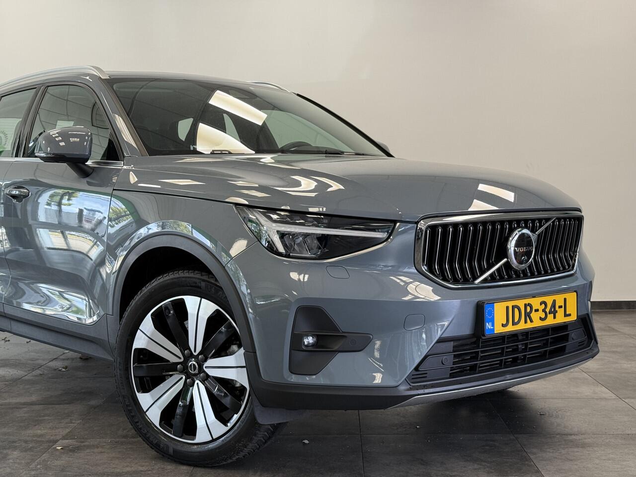 Volvo XC40 1.5 T4 Recharge Inscription H&K Stoel- en stuurverwarming. CC adaptief Leer