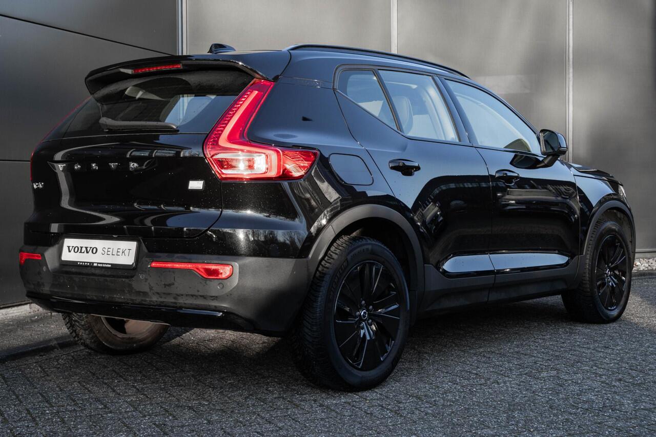 Volvo XC40 1.5 T4 Plug-in hybrid Plus Dark | Panoramadak | Trekhaak semi elek inklapbaar | 18"Black Edition Velgen |