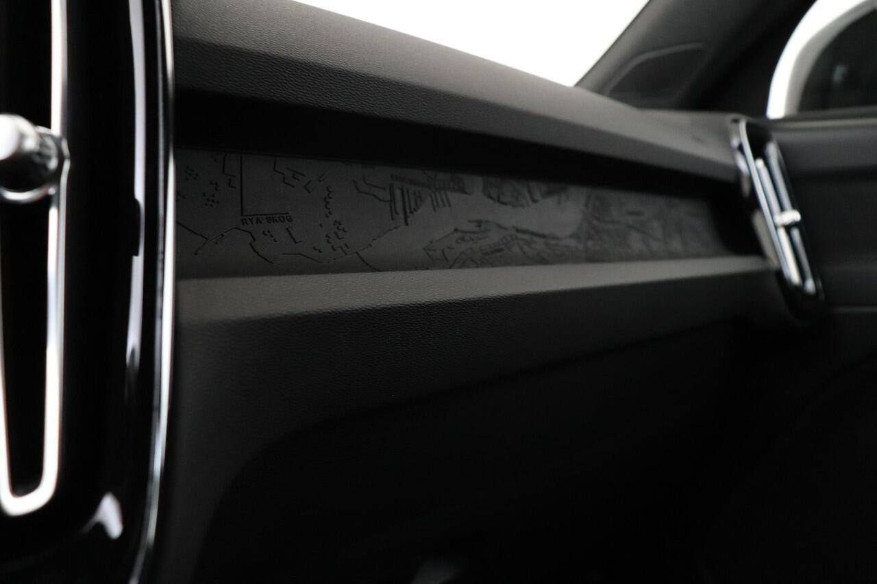 Volvo XC40 SINGLE MOTOR EXTENDED RANGE PLUS 82 kWh -CAMERA|WARMTEPOMP|ADAP.CRUISE|BLIS|KEY-LESS|TREKHAAK