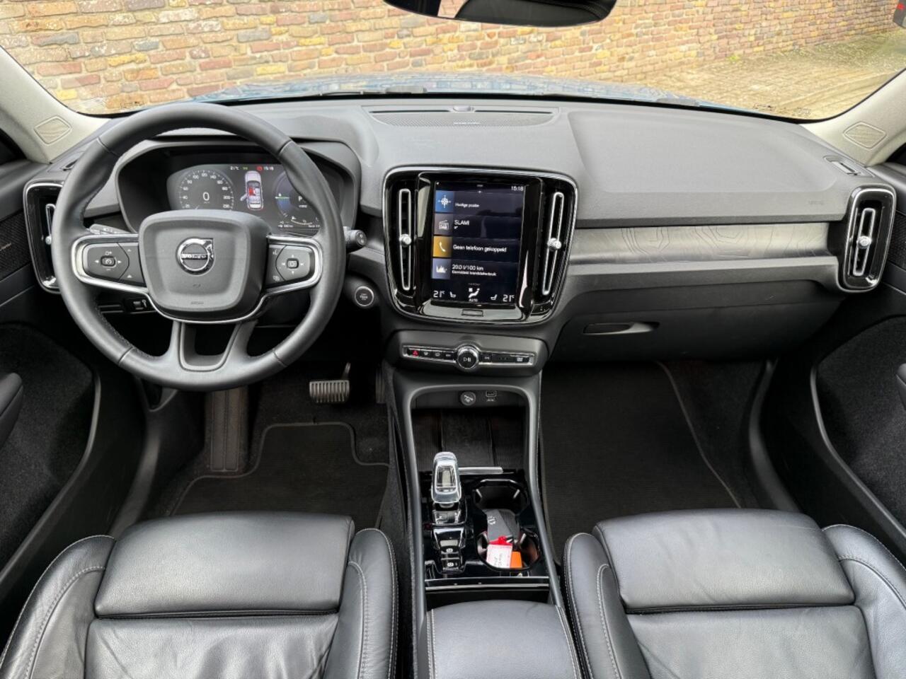 Volvo XC40 1.5 T5 Recharge R-Design Panodak Leer HenK Pilot assist Facelift