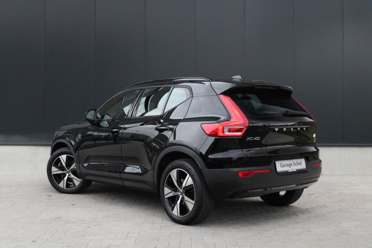 Volvo XC40 1.5 T5 Recharge R-Design - Navi - Camera - Stoel-Stuurverwarming - Elek. achterklep - Rijklaar