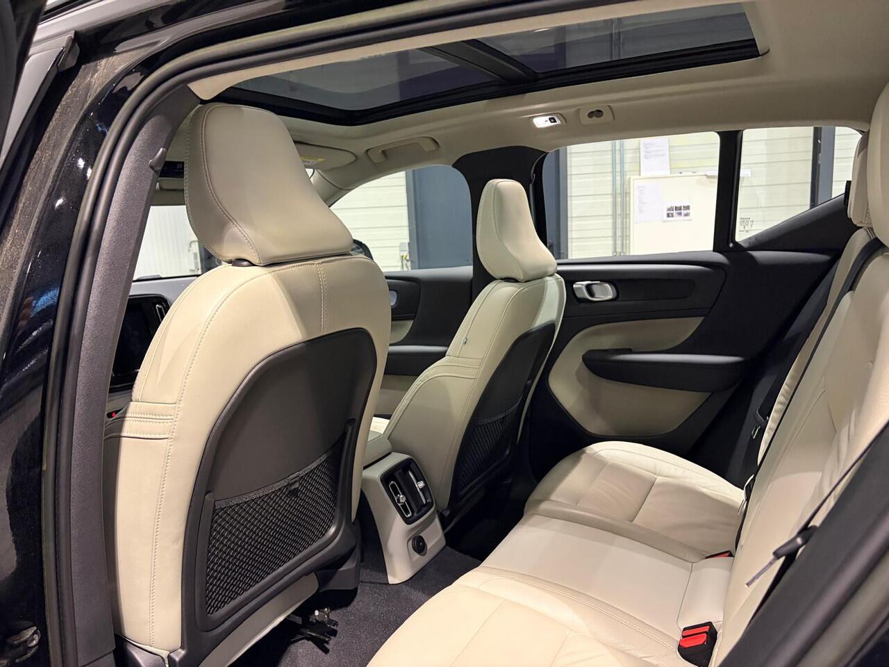 Volvo XC40 T4 Aut. Plug-in Hybrid Ultimate Dark ACC Parkeercamera 211pk