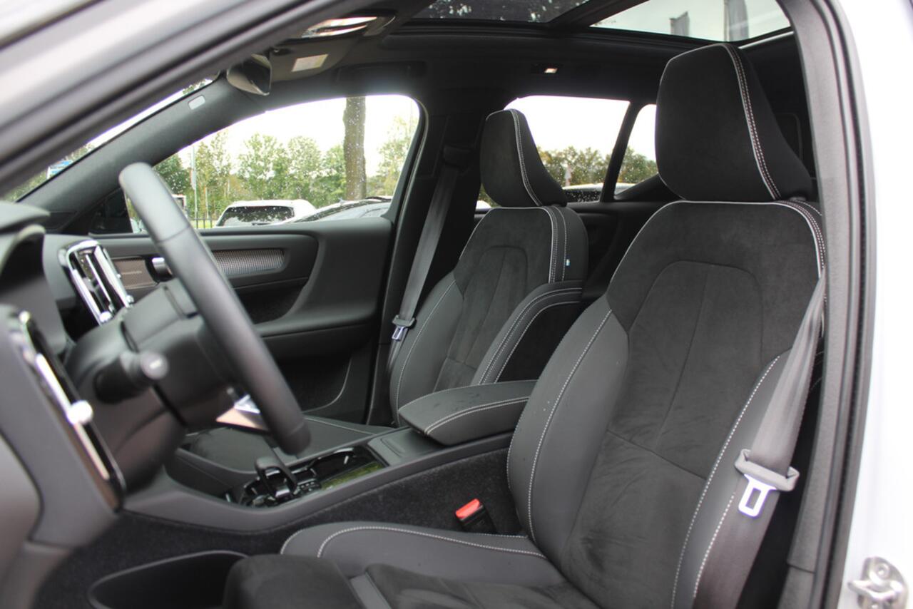 Volvo XC40 Recharge P8 AWD R-Design / SoH 92.1% / Trekhaak / Panoramadak / Camera / Keyless / Harman Kardon / 19'' / Half leder / Stuur+Stoelverwarming / DAB / Dodehoek / ACC