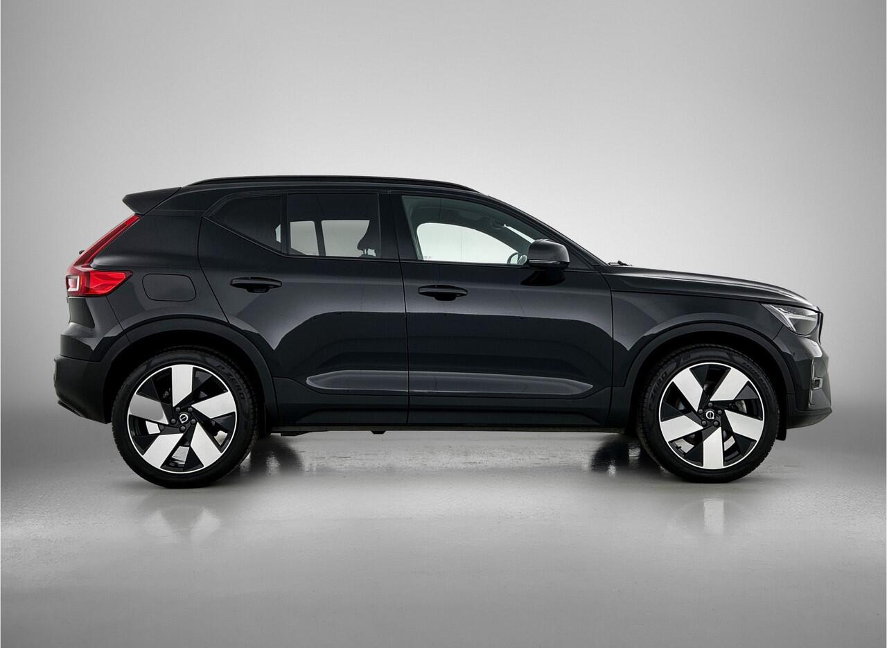 Volvo XC40 1.5 T4 Recharge Ultimate Dark Edition Facelift | BTW | Harman&Kardon | Uitklapbare trekhaak | Stoel/Stuurverwarming | Dodehoek detectie |