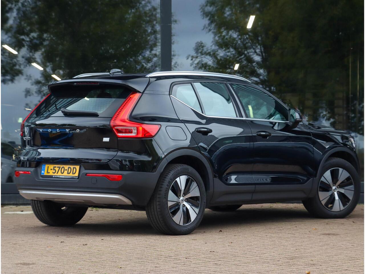 Volvo XC40 T4 Recharge Inscription Expression 211PK Climate Pack