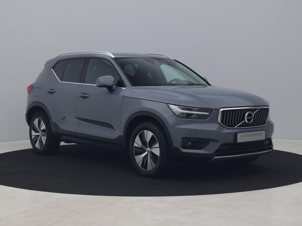Volvo XC40 1.5 T5 Twin Engine Momentum Pro | KEYLESS | H&K | STOEL- EN STUURVERW.