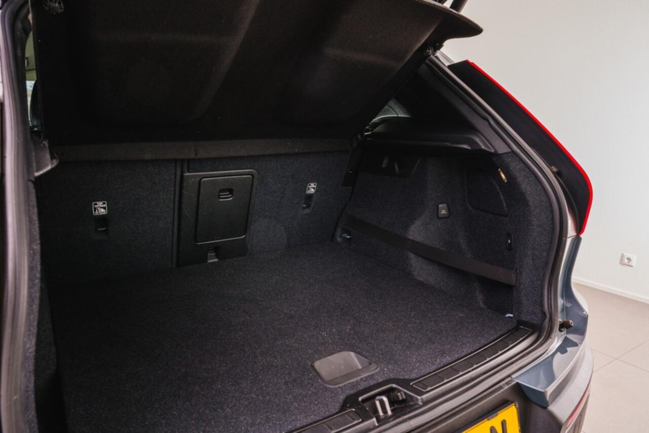 Volvo XC40 T3 Geartronic Momentum Pro