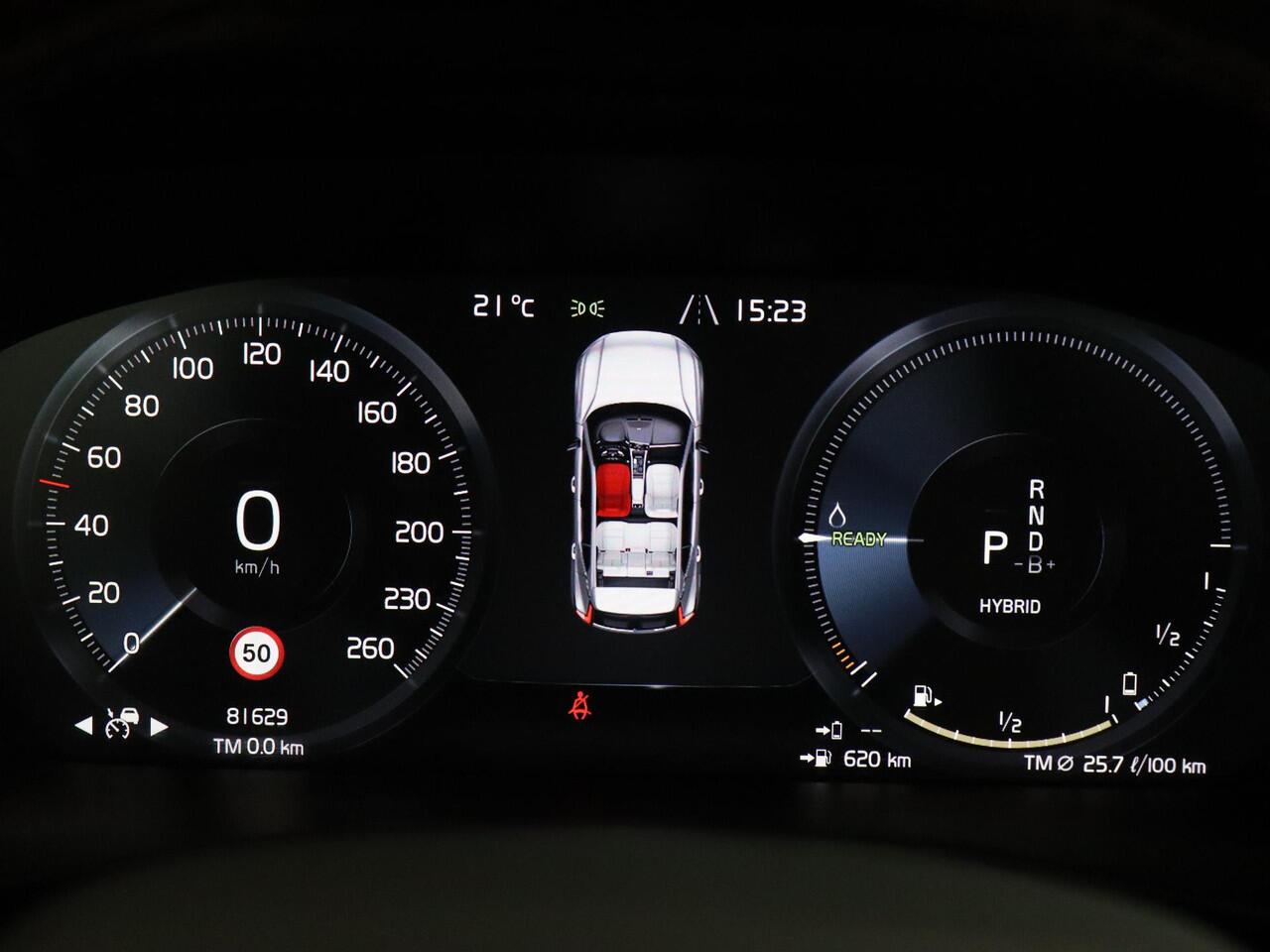 Volvo XC40 1.5 T5 Recharge R-Design UNIEK | Trekhaak | Panoramadak | 360° Camera | Zeer Compleet!!